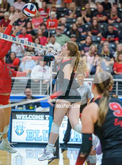 Thumbnail 1 in Liberty vs. Argyle (UIL 5A D2 Volleyball Semifinal) photogallery.