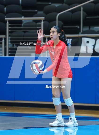 Thumbnail 2 in Liberty vs. Argyle (UIL 5A D2 Volleyball Semifinal) photogallery.