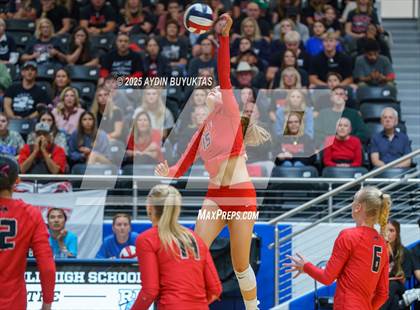 Thumbnail 2 in Liberty vs. Argyle (UIL 5A D2 Volleyball Semifinal) photogallery.