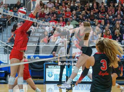 Thumbnail 3 in Liberty vs. Argyle (UIL 5A D2 Volleyball Semifinal) photogallery.
