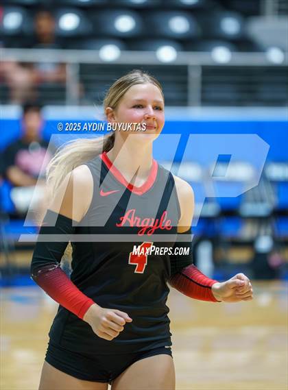 Thumbnail 2 in Liberty vs. Argyle (UIL 5A D2 Volleyball Semifinal) photogallery.