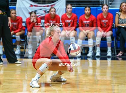 Thumbnail 2 in Liberty vs. Argyle (UIL 5A D2 Volleyball Semifinal) photogallery.