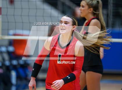 Thumbnail 2 in Liberty vs. Argyle (UIL 5A D2 Volleyball Semifinal) photogallery.