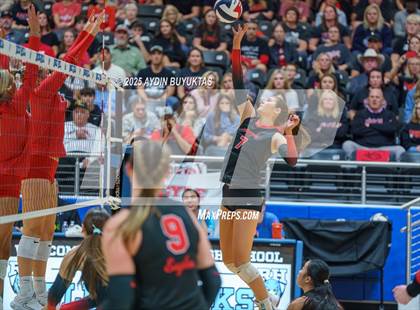 Thumbnail 3 in Liberty vs. Argyle (UIL 5A D2 Volleyball Semifinal) photogallery.