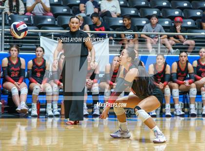 Thumbnail 2 in Liberty vs. Argyle (UIL 5A D2 Volleyball Semifinal) photogallery.