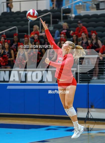 Thumbnail 2 in Liberty vs. Argyle (UIL 5A D2 Volleyball Semifinal) photogallery.