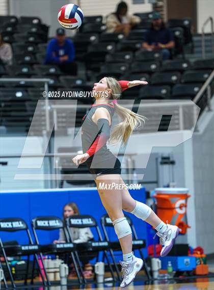 Thumbnail 2 in Liberty vs. Argyle (UIL 5A D2 Volleyball Semifinal) photogallery.