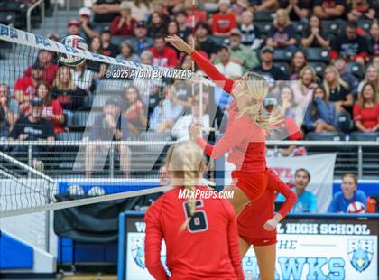 Thumbnail 2 in Liberty vs. Argyle (UIL 5A D2 Volleyball Semifinal) photogallery.