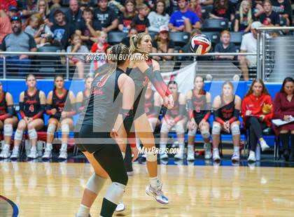 Thumbnail 2 in Liberty vs. Argyle (UIL 5A D2 Volleyball Semifinal) photogallery.