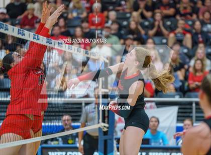 Thumbnail 1 in Liberty vs. Argyle (UIL 5A D2 Volleyball Semifinal) photogallery.