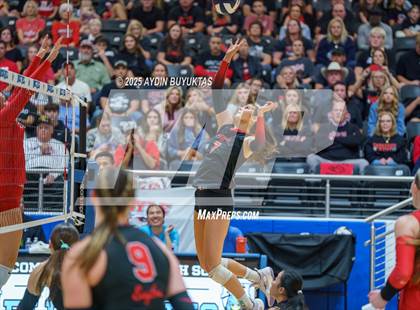 Thumbnail 2 in Liberty vs. Argyle (UIL 5A D2 Volleyball Semifinal) photogallery.