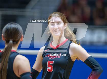 Thumbnail 3 in Liberty vs. Argyle (UIL 5A D2 Volleyball Semifinal) photogallery.