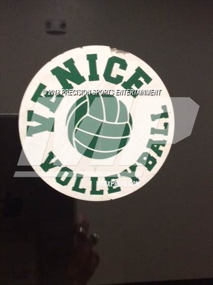 Thumbnail 2 in Venice TOC Ceremony photogallery.
