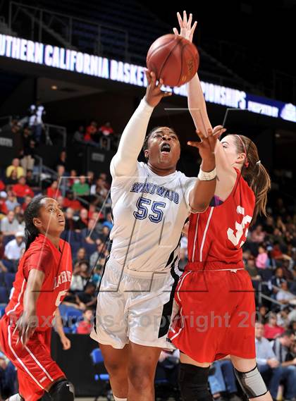 Thumbnail 2 in Windward vs. Mater Dei (CIF SoCal Regional Open Division Final) photogallery.