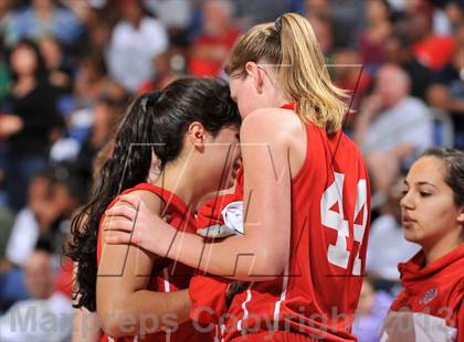 Thumbnail 2 in Windward vs. Mater Dei (CIF SoCal Regional Open Division Final) photogallery.