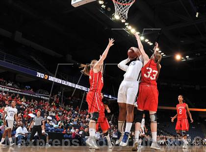 Thumbnail 3 in Windward vs. Mater Dei (CIF SoCal Regional Open Division Final) photogallery.
