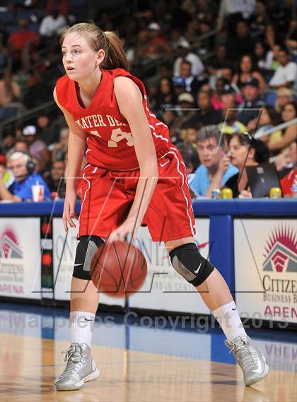 Thumbnail 3 in Windward vs. Mater Dei (CIF SoCal Regional Open Division Final) photogallery.