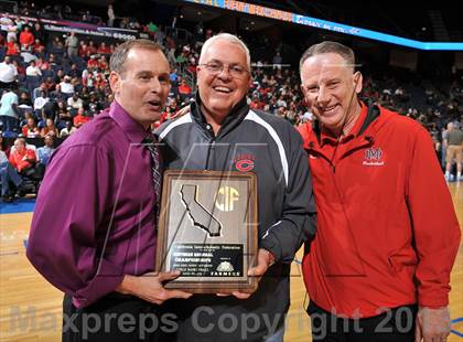 Thumbnail 3 in Windward vs. Mater Dei (CIF SoCal Regional Open Division Final) photogallery.