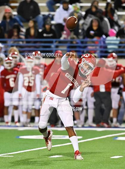 Thumbnail 3 in Groesbeck vs. Whitney (UIL 3A D1 Bi-District) photogallery.