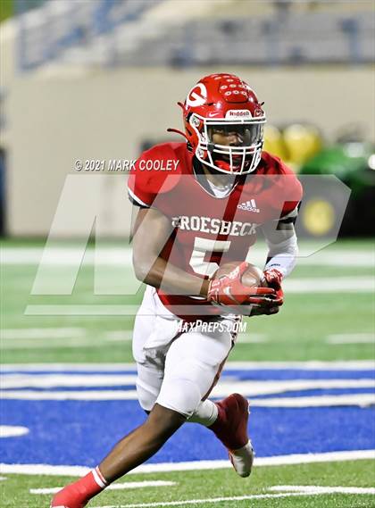 Thumbnail 2 in Groesbeck vs. Whitney (UIL 3A D1 Bi-District) photogallery.