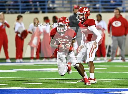 Thumbnail 1 in Groesbeck vs. Whitney (UIL 3A D1 Bi-District) photogallery.