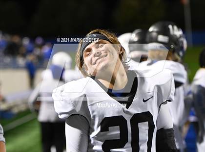 Thumbnail 3 in Groesbeck vs. Whitney (UIL 3A D1 Bi-District) photogallery.