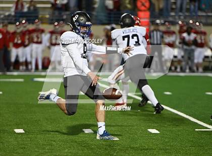 Thumbnail 3 in Groesbeck vs. Whitney (UIL 3A D1 Bi-District) photogallery.