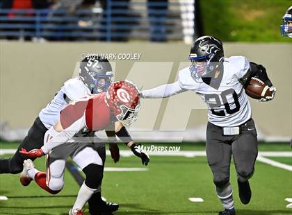 Thumbnail 3 in Groesbeck vs. Whitney (UIL 3A D1 Bi-District) photogallery.