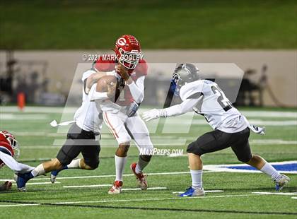 Thumbnail 3 in Groesbeck vs. Whitney (UIL 3A D1 Bi-District) photogallery.