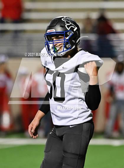 Thumbnail 3 in Groesbeck vs. Whitney (UIL 3A D1 Bi-District) photogallery.