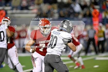 Thumbnail 2 in Groesbeck vs. Whitney (UIL 3A D1 Bi-District) photogallery.