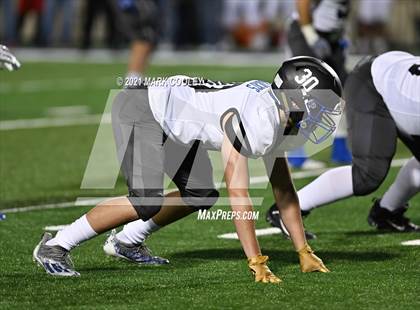 Thumbnail 1 in Groesbeck vs. Whitney (UIL 3A D1 Bi-District) photogallery.