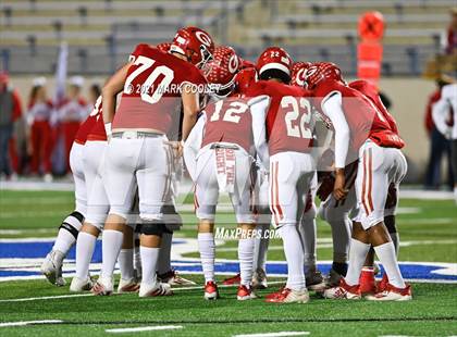 Thumbnail 2 in Groesbeck vs. Whitney (UIL 3A D1 Bi-District) photogallery.