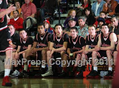 Thumbnail 3 in Burlingame vs. Sacred Heart Cathedral (CIF CCS D3 Final) photogallery.