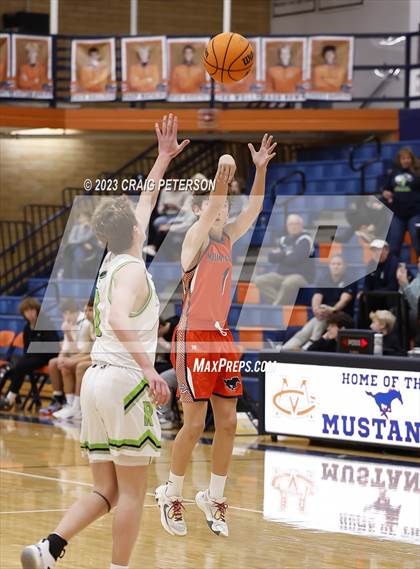Thumbnail 1 in Ridgeline @ Mountain Crest (Sophomore) photogallery.
