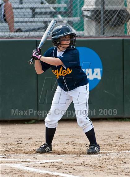 Thumbnail 2 in Barrington vs Moses Brown (RIIL D2 Final - Game 1) photogallery.
