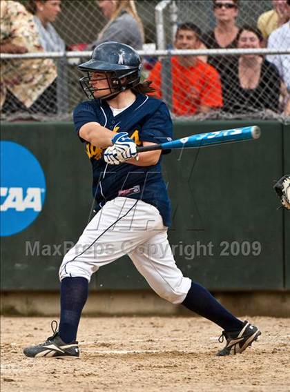 Thumbnail 3 in Barrington vs Moses Brown (RIIL D2 Final - Game 1) photogallery.