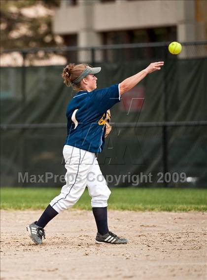 Thumbnail 2 in Barrington vs Moses Brown (RIIL D2 Final - Game 1) photogallery.