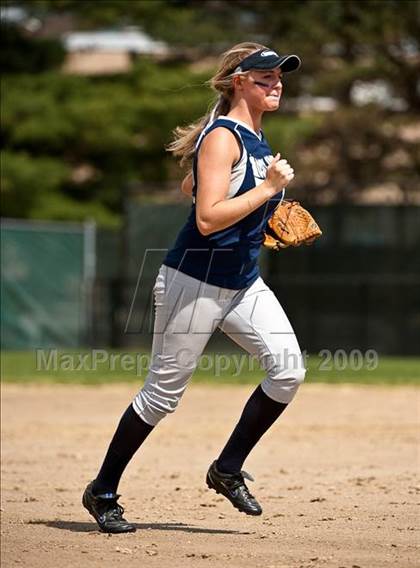 Thumbnail 2 in Barrington vs Moses Brown (RIIL D2 Final - Game 1) photogallery.