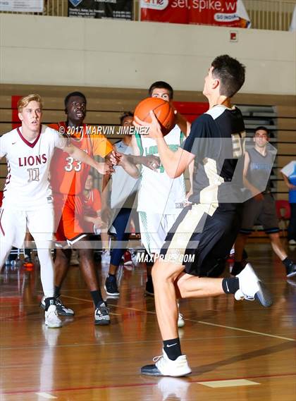 Thumbnail 1 in San fernando Valley East vs West (AllStar Game) photogallery.