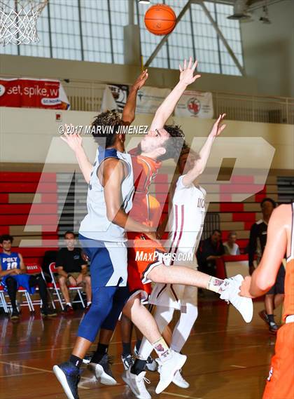 Thumbnail 2 in San fernando Valley East vs West (AllStar Game) photogallery.