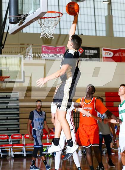 Thumbnail 2 in San fernando Valley East vs West (AllStar Game) photogallery.