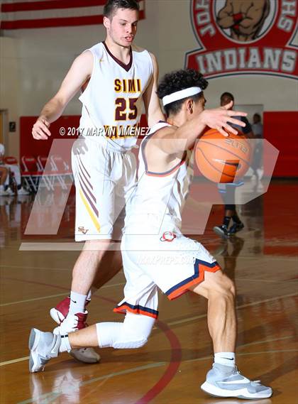 Thumbnail 1 in San fernando Valley East vs West (AllStar Game) photogallery.
