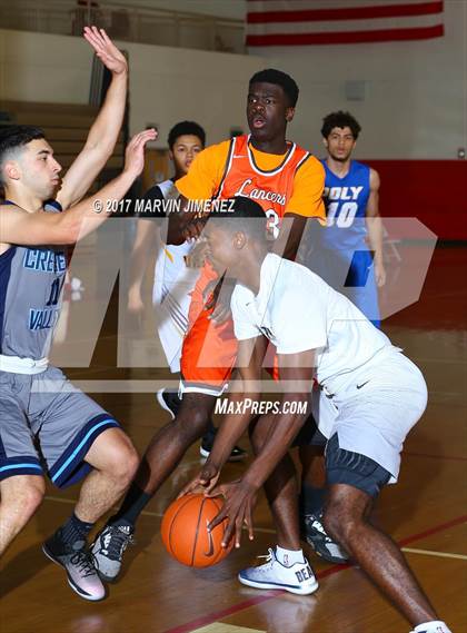 Thumbnail 3 in San fernando Valley East vs West (AllStar Game) photogallery.