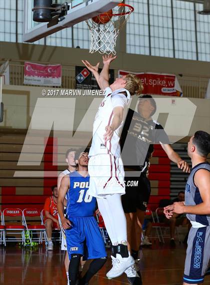 Thumbnail 1 in San fernando Valley East vs West (AllStar Game) photogallery.
