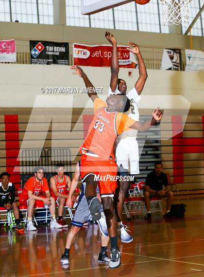 Thumbnail 3 in San fernando Valley East vs West (AllStar Game) photogallery.