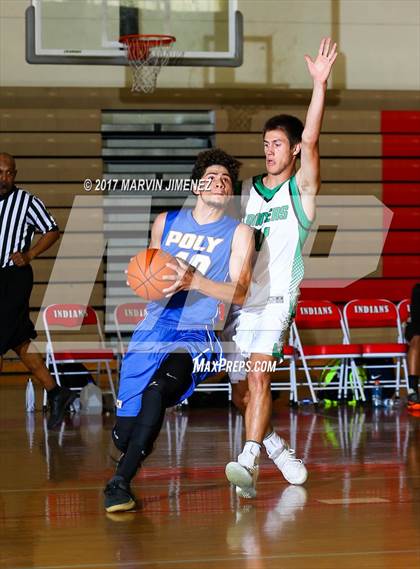 Thumbnail 1 in San fernando Valley East vs West (AllStar Game) photogallery.