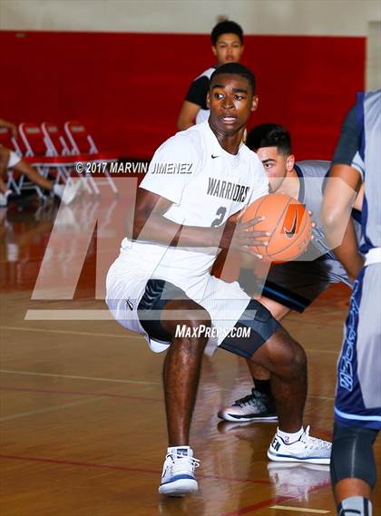 Thumbnail 1 in San fernando Valley East vs West (AllStar Game) photogallery.