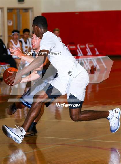 Thumbnail 1 in San fernando Valley East vs West (AllStar Game) photogallery.