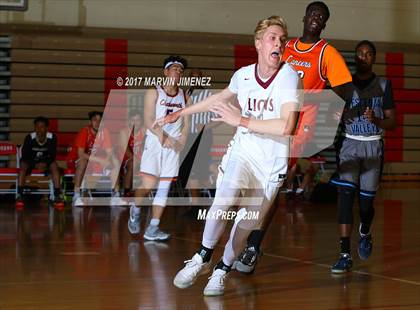 Thumbnail 2 in San fernando Valley East vs West (AllStar Game) photogallery.